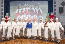 Kehra rahvamaja naisrühm Kadrel sai 40aastaseks