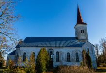 Raasiku Harju-Jaani kiriku aknad on vaja vahetada