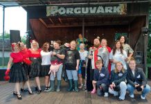 Kehra Põrgupõhja linnaosa päeva sõuetendus naerutas publikut maksudest Eestis