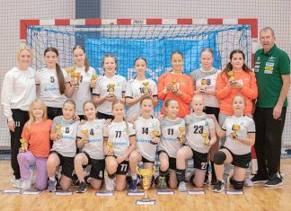 Eesti karikavõistluste pjedestaalikohad Aruküla ja Kehra noortele käsipalluritele