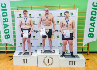 ROMAN SVIRIDOV Kehrast tuli Eesti sumomeistriks